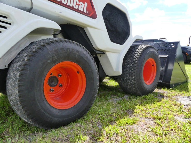 2023-bobcat-l28-image-6