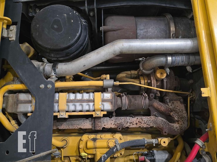 2012-deere-770g-image-26