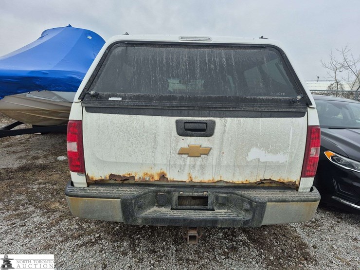 2013-chevrolet-silverado-1500-image-5