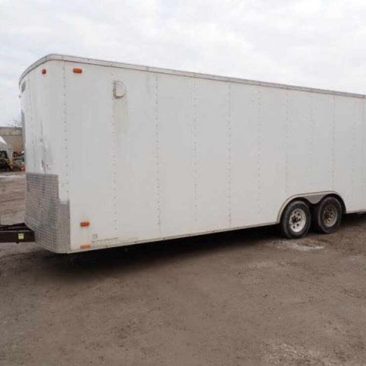 2015 LGS 24 Ft T/A Enclosed Trailer 53BPTEB21HA028