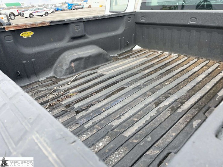 2008-chevrolet-silverado-1500-image-32