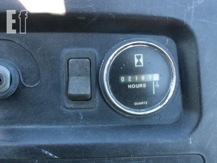 john-deere-gator-image-3