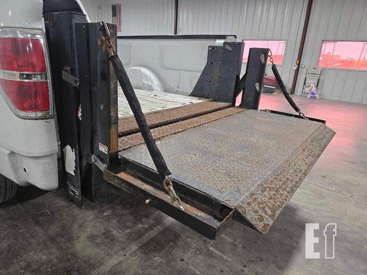 2013-ford-f150-xlt-image-11