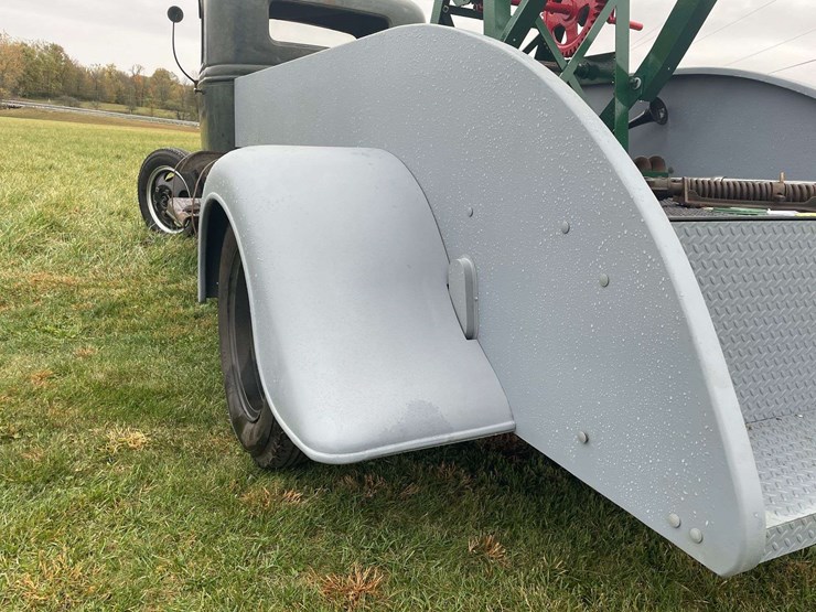 1935-ford-wrecker-image-41