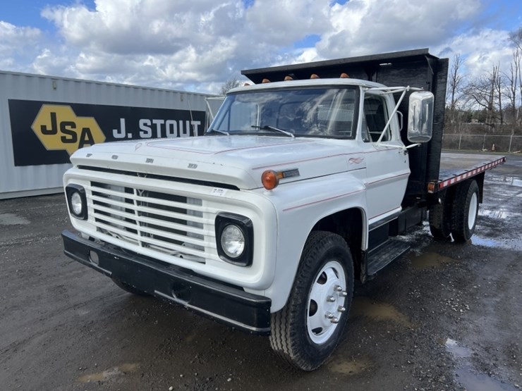 1968-ford-f600-image-1