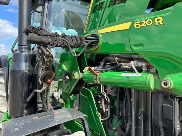 2020-john-deere-6130m-image-33
