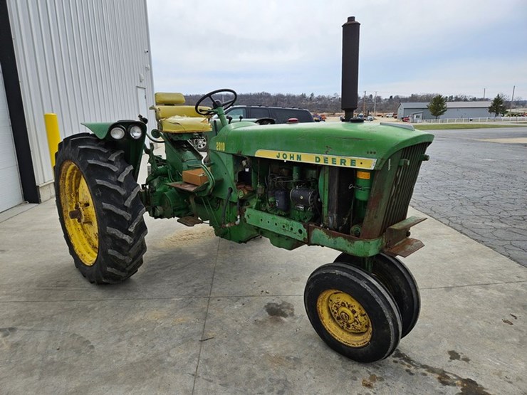 1965-john-deere-2010-image-10
