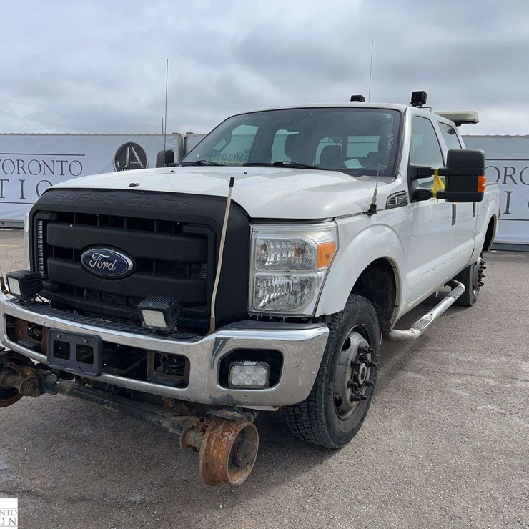 2014 FORD F350