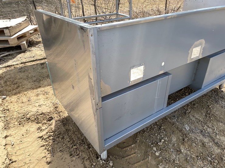 #3973-•-stainless-steel-prep-table-image-20