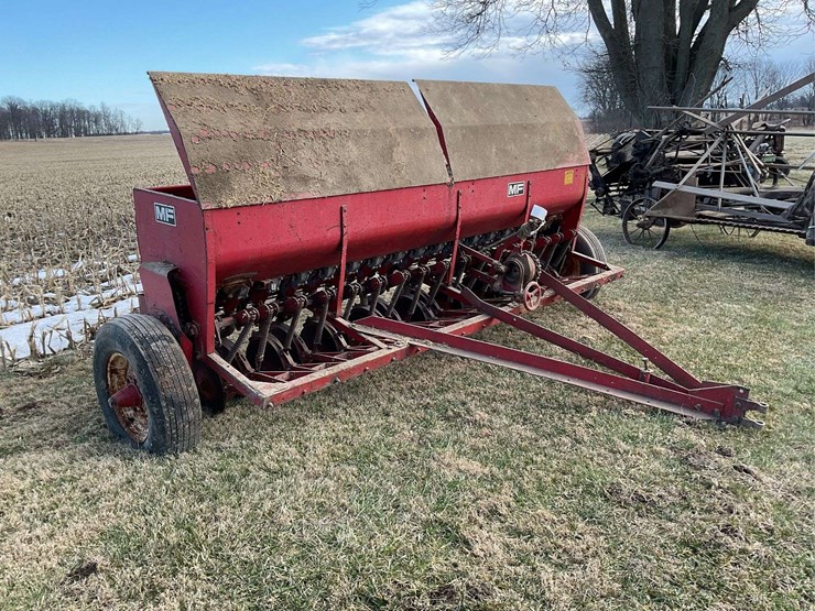 massey-ferguson-33-image-4