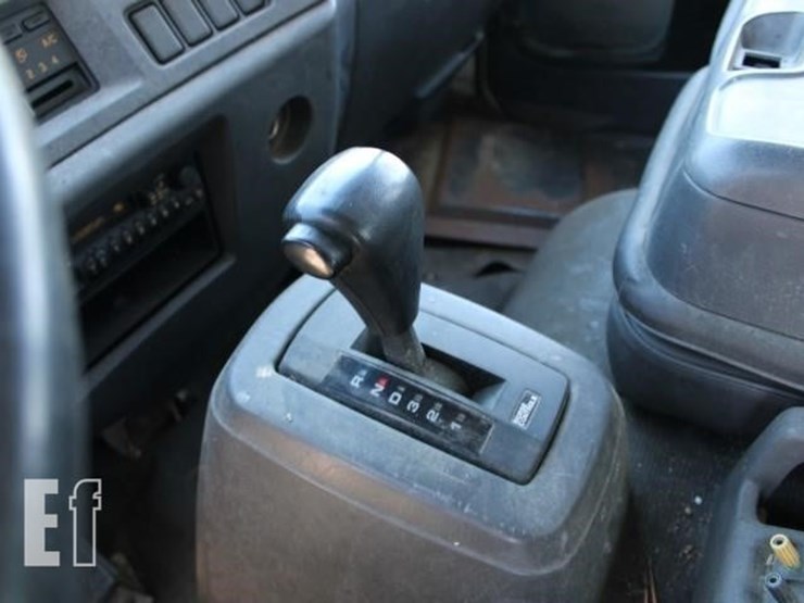 2000-isuzu-ftr-image-11