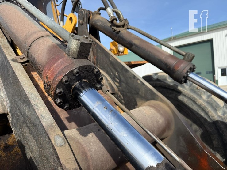 michigan-l160-image-24