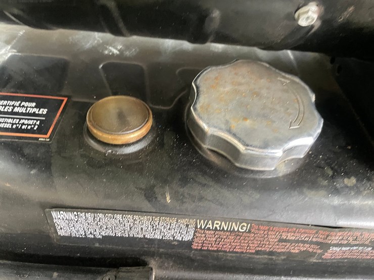 john-deere-135-image-12