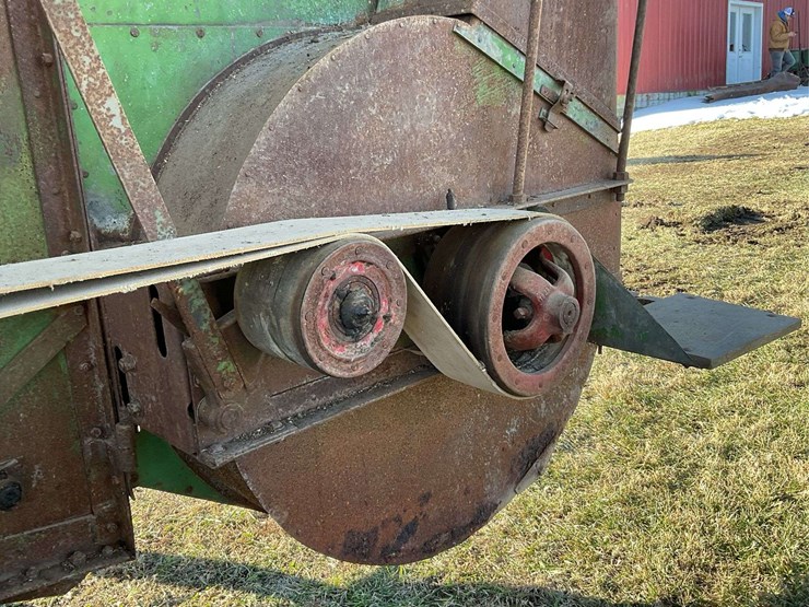 john-deere-threshing-machine-with-hart-feeder-image-7