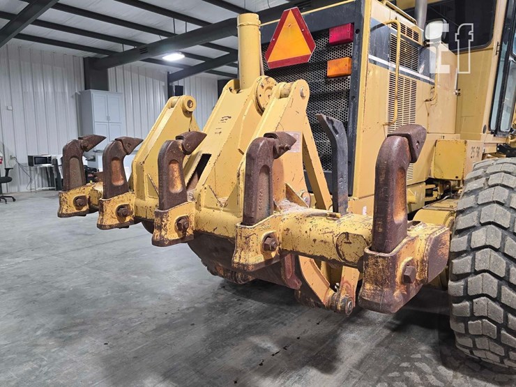 1999-caterpillar-160h-image-13
