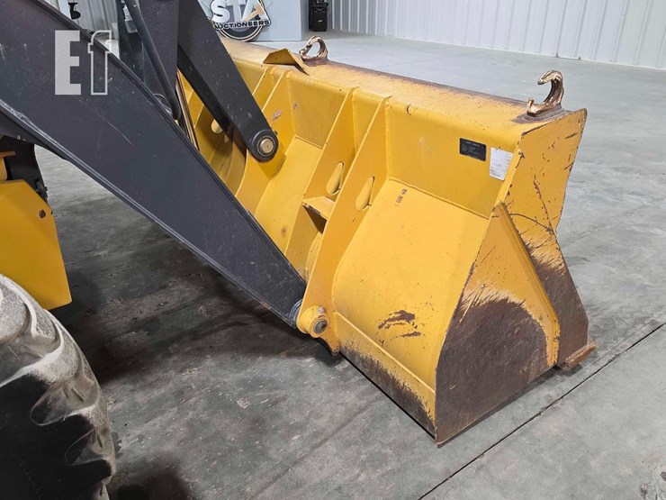 2023-deere-320-p-tier-image-11