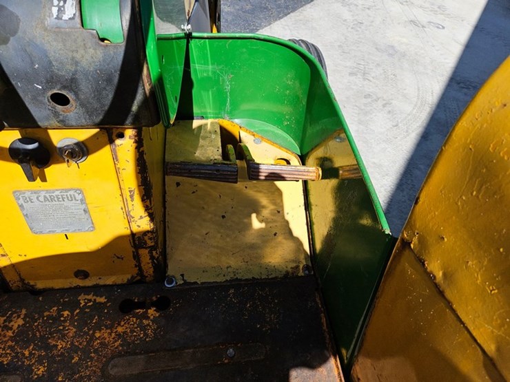 1967-john-deere-700-image-24