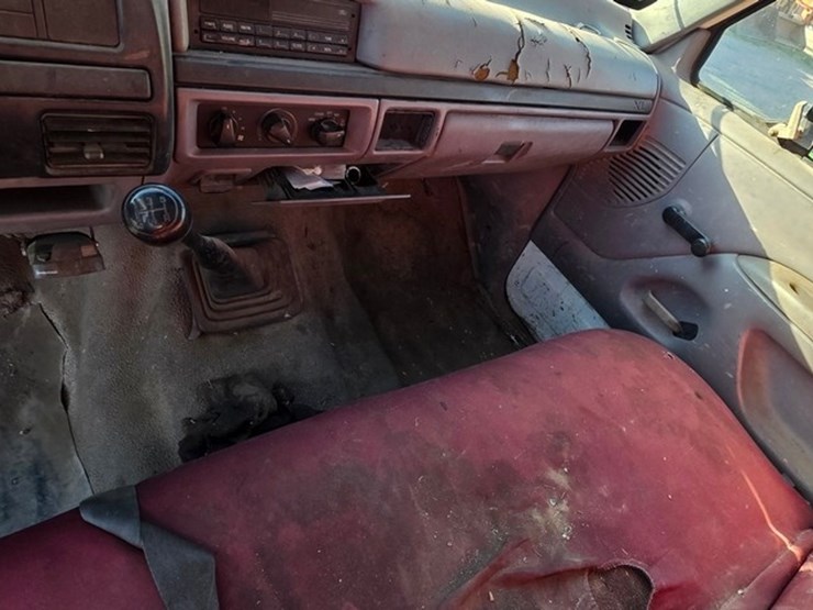 1997-ford-f350-image-31