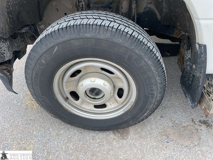 2017-ford-f350-image-25