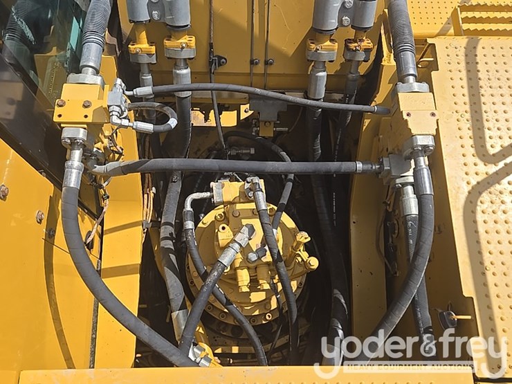 2017-caterpillar-336fl-image-55