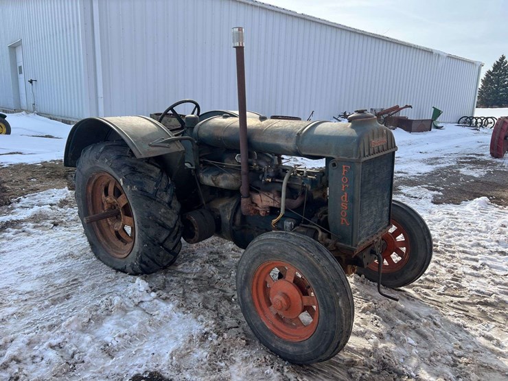 1935-fordson-image-7