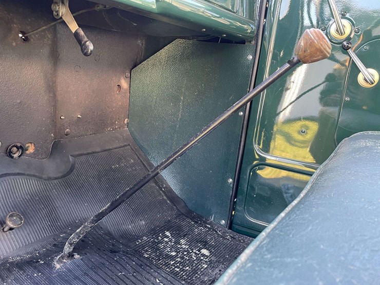 1946-ford-pickup-image-74