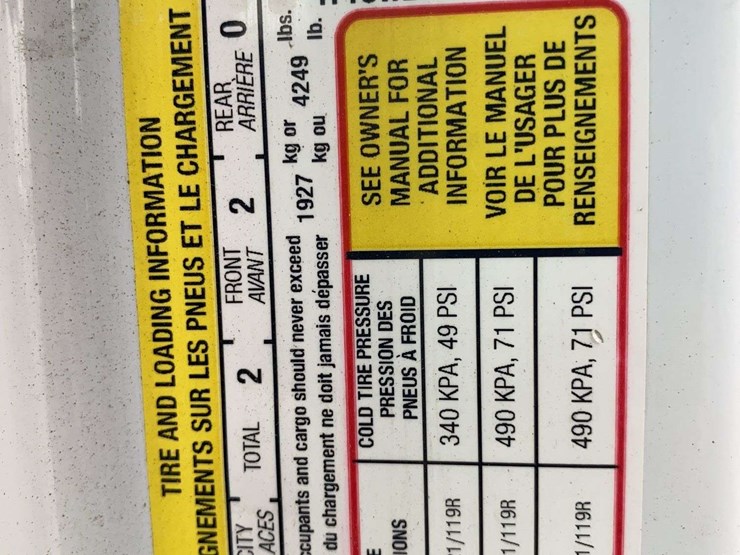 2015-ford-transit-image-37