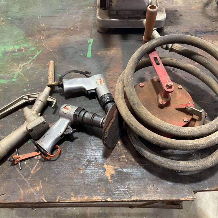 Fuel Pump & (2) Air Sanders