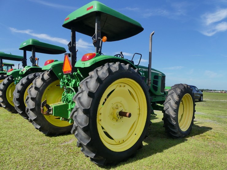 john-deere-6330-image-3