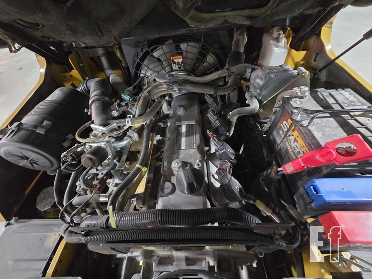 2019-caterpillar-gp25n-image-21