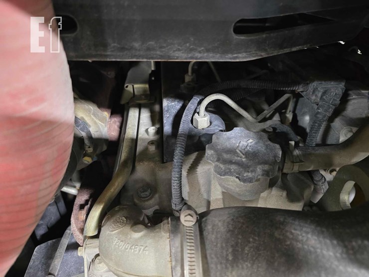 2021-jcb-3ts-8t-image-21