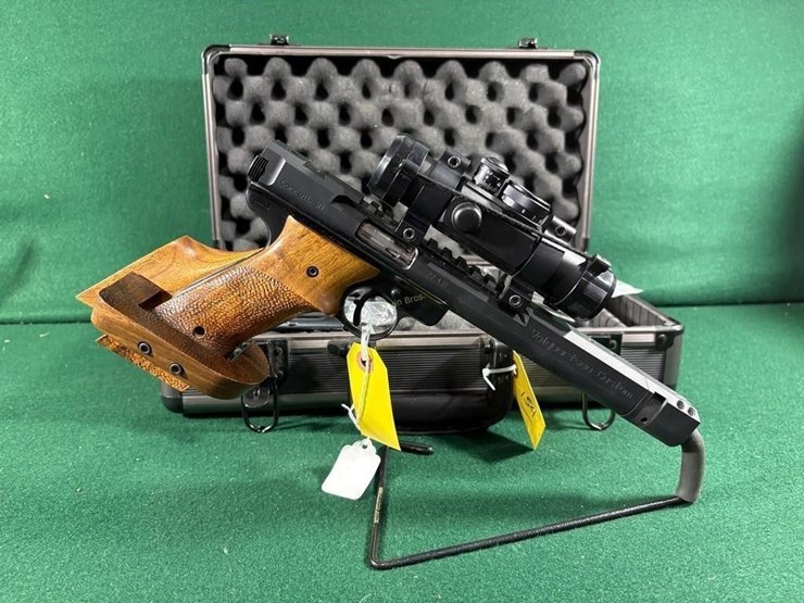 volquartsen-custom-22-lr-pistol-image-1