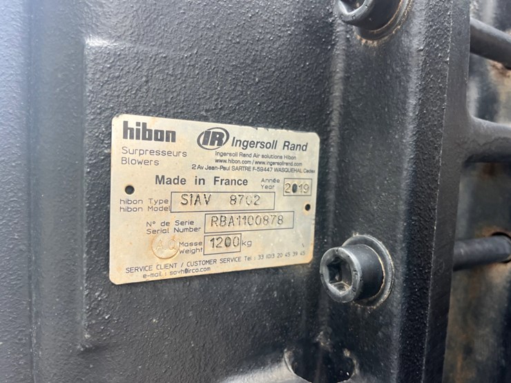 2020-kenworth-t880-image-32