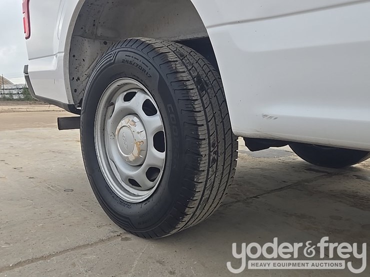 2019-ford-f150-image-18