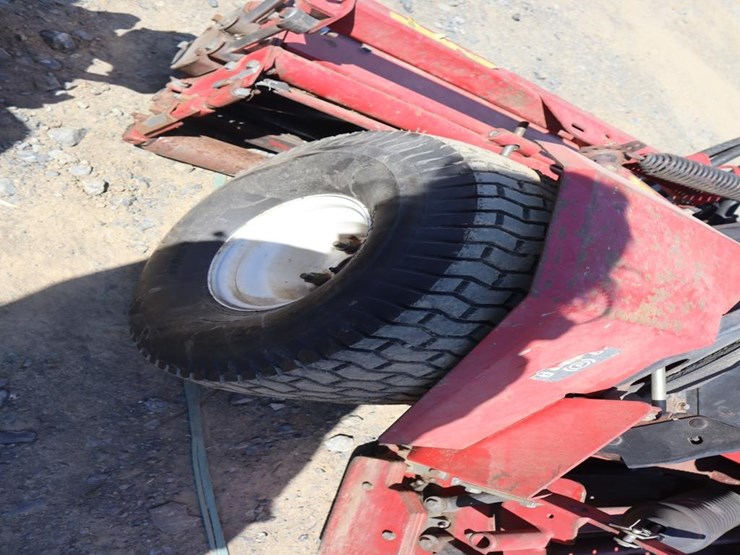 toro-reelmaster-2300d-image-10