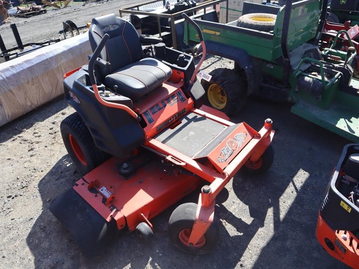 bad-boy-elite-zero-turn-mower-image-2
