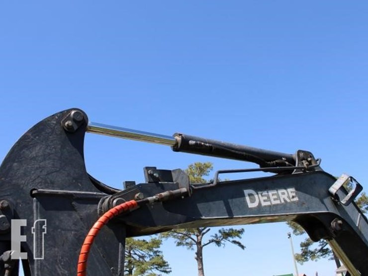 2008-deere-50d-image-11