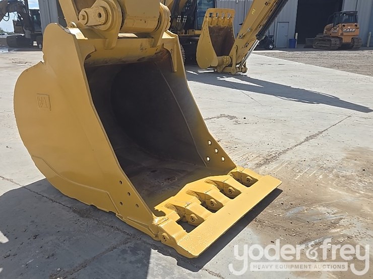 2017-caterpillar-336fl-image-20