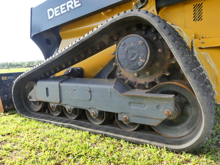 deere-325g-image-6