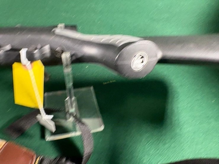 thompson-center-arms-300-win-mag-rifle-image-23