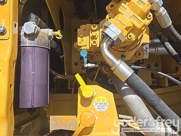 2019-caterpillar-336-image-53