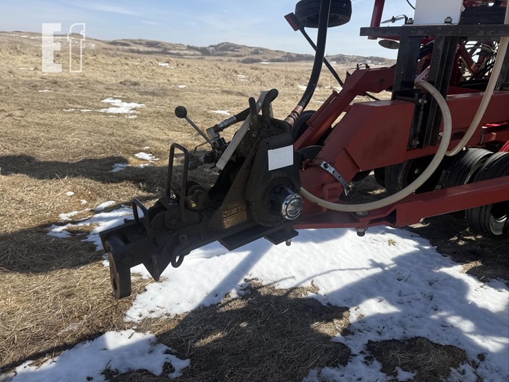 2011-case-ih-3430-image-55