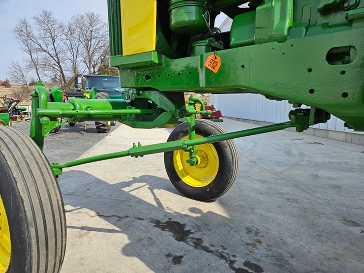 1959-john-deere-730-image-36