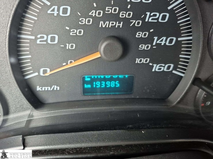 2005-gmc-1500-image-15