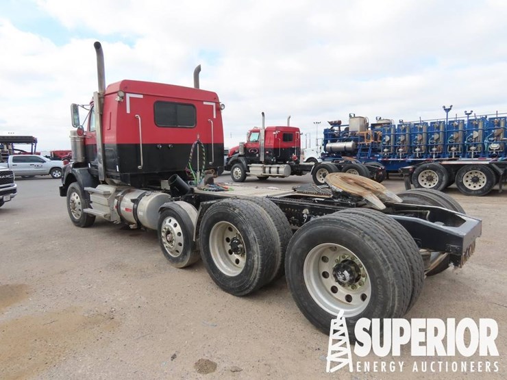 2011-western-star-4900-image-4