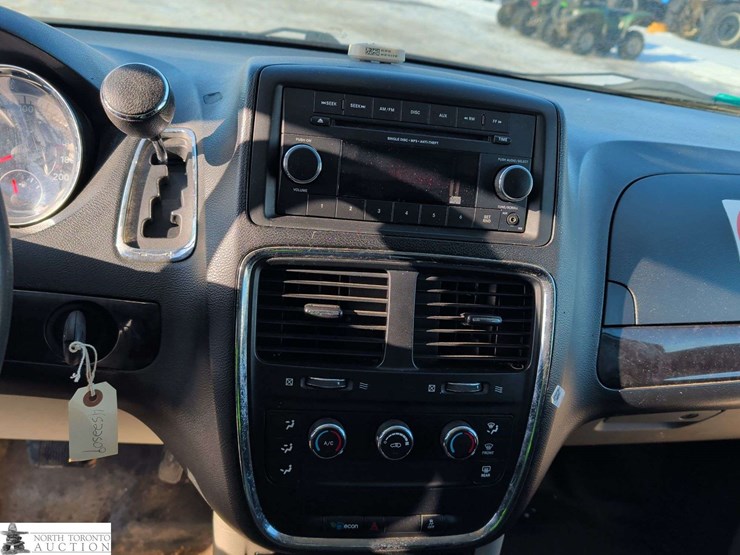 2014-ram-c/v-image-18