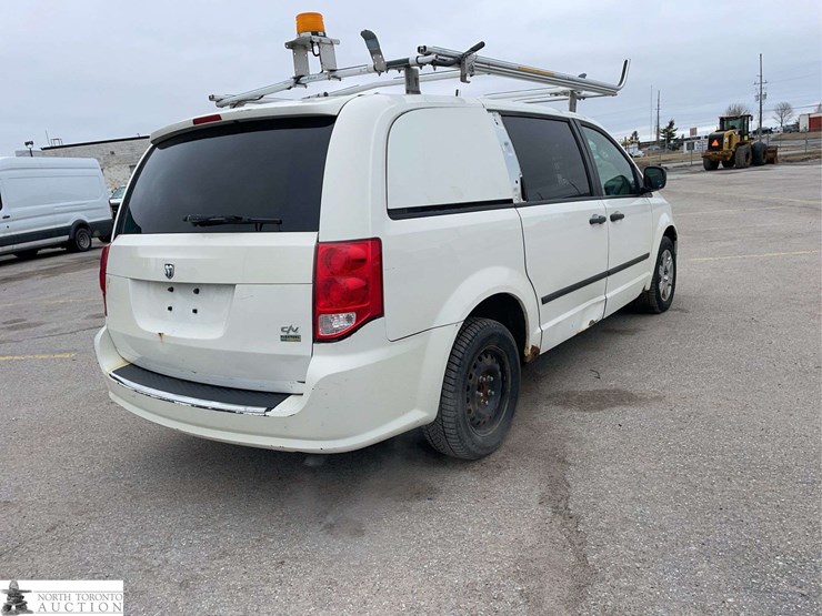 2013-ram-c/v-image-5