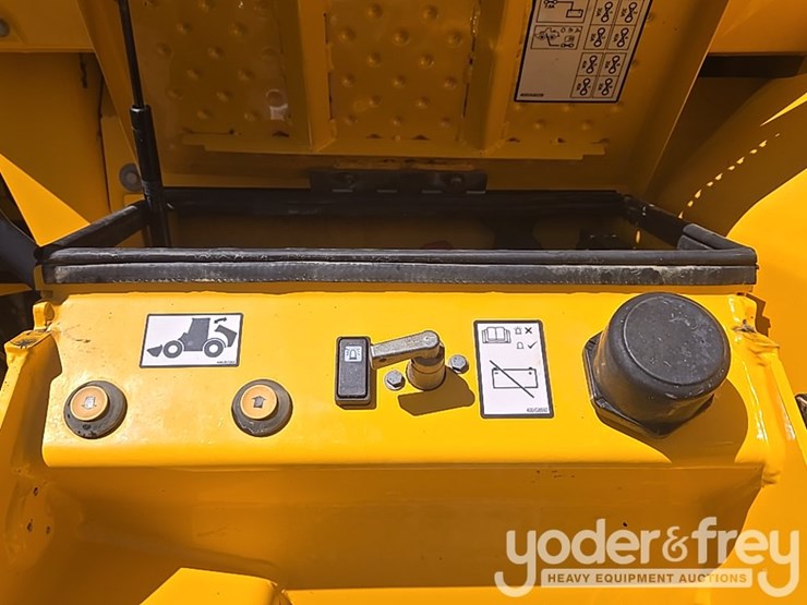 2020-jcb-457zx-image-48