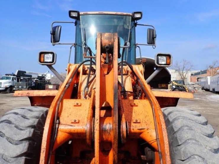 2010-doosan-dl250-image-27