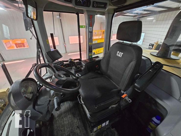 2023-caterpillar-930m-image-12